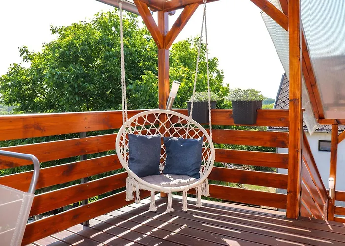 Csillag דירה Kisapati